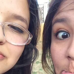 Meet your Posher, Jenna